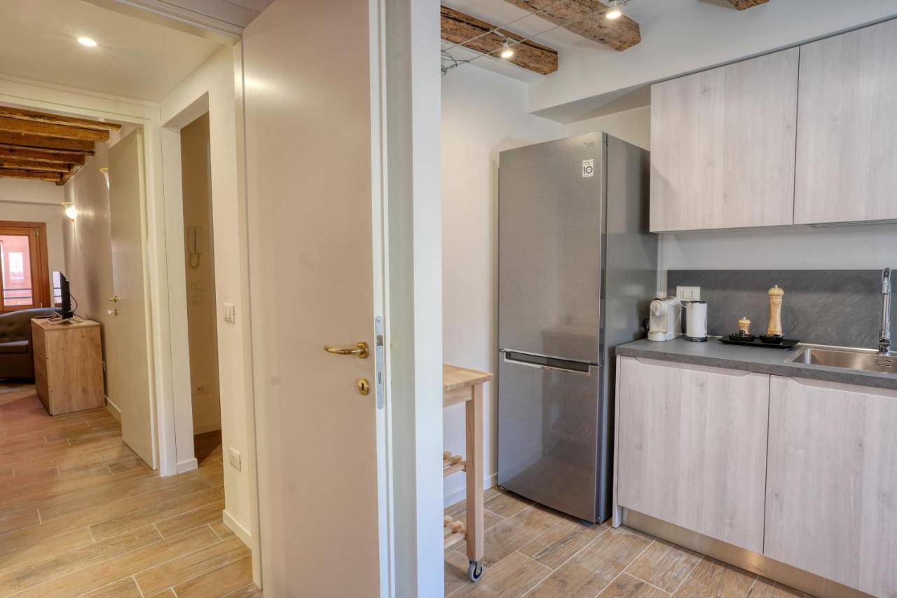 Ecco Suites Apartments 威尼斯 外观 照片