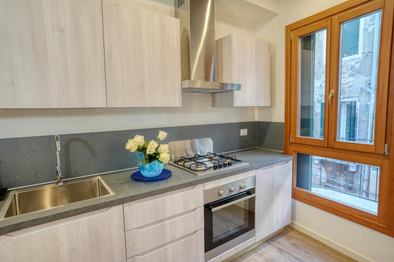 Ecco Suites Apartments 威尼斯 外观 照片