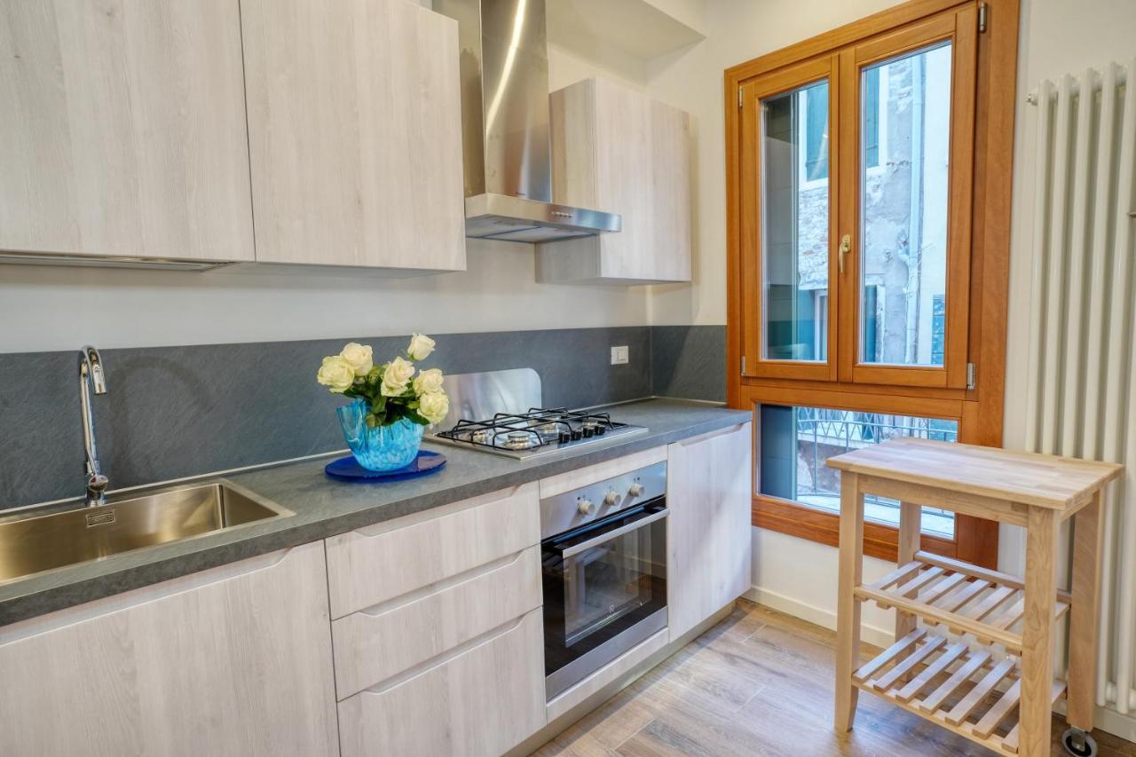 Ecco Suites Apartments 威尼斯 外观 照片