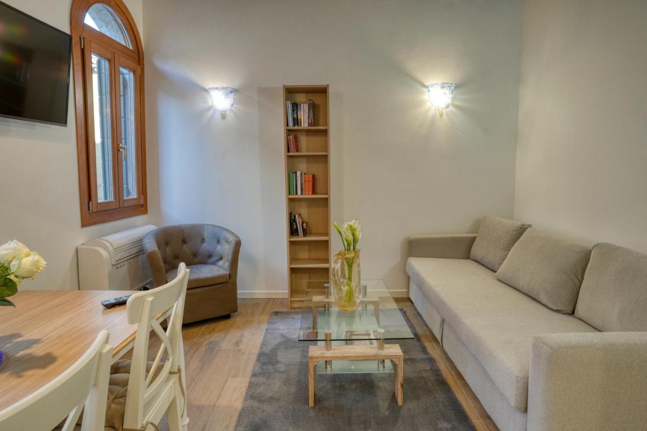 Ecco Suites Apartments 威尼斯 外观 照片