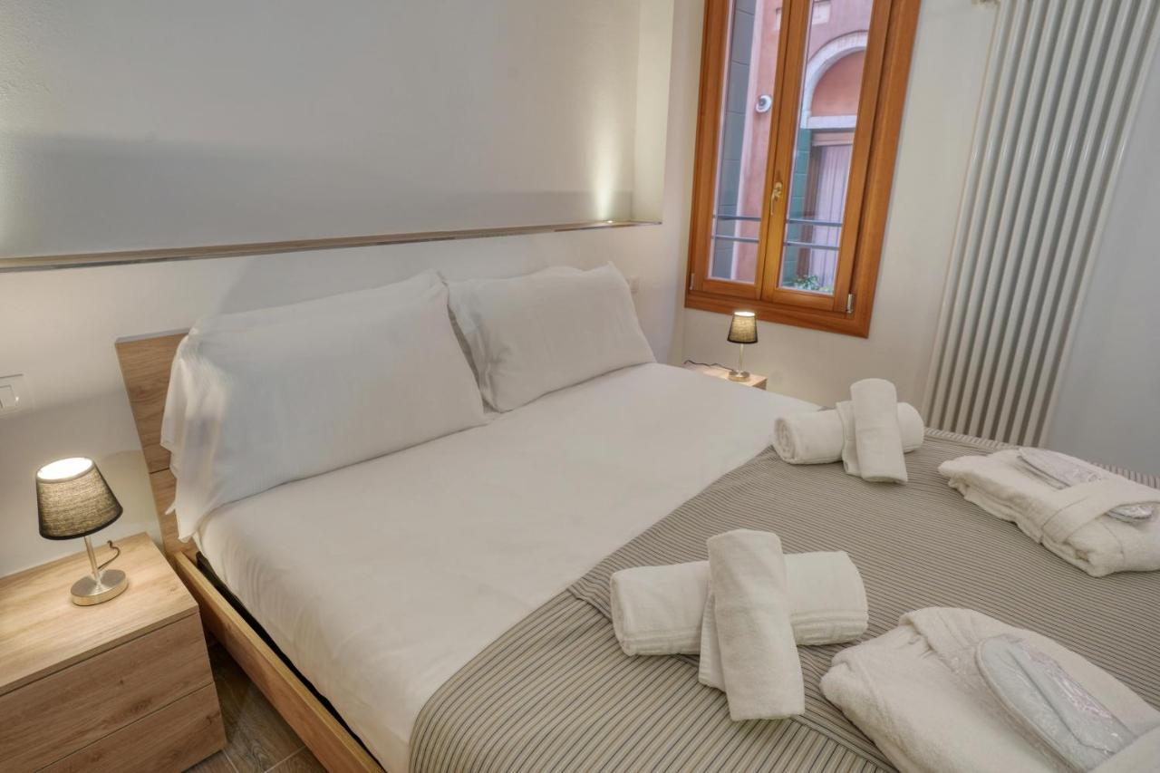 Ecco Suites Apartments 威尼斯 外观 照片