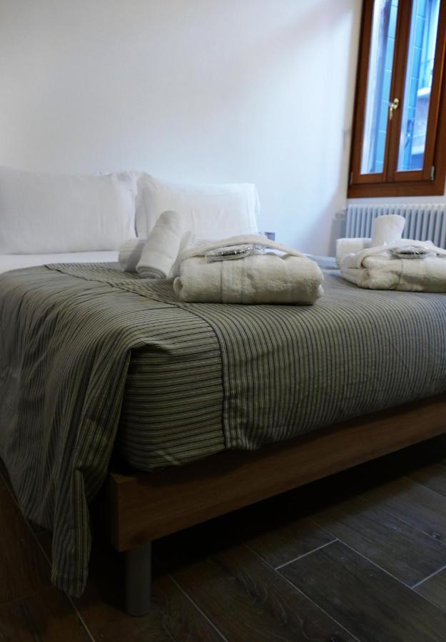 Ecco Suites Apartments 威尼斯 外观 照片