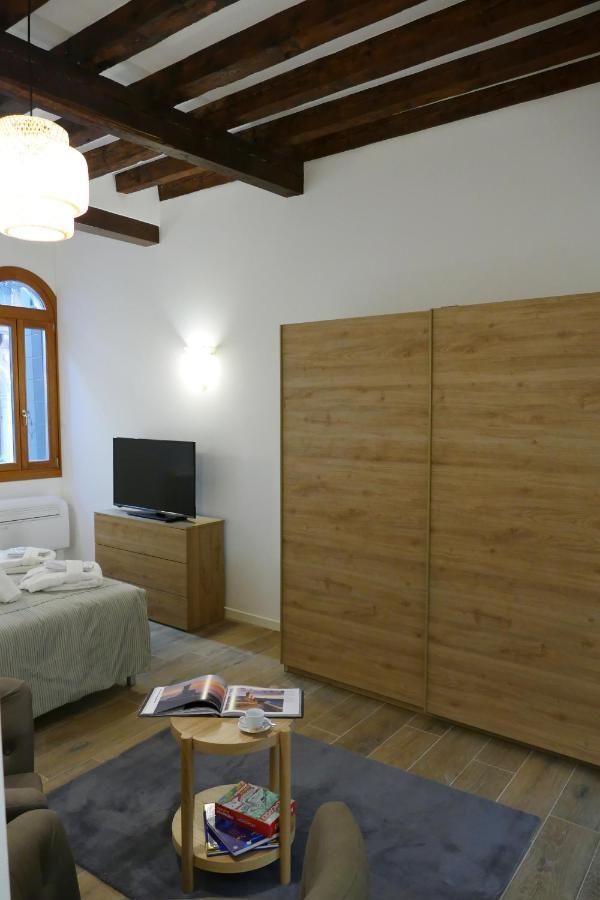 Ecco Suites Apartments 威尼斯 外观 照片